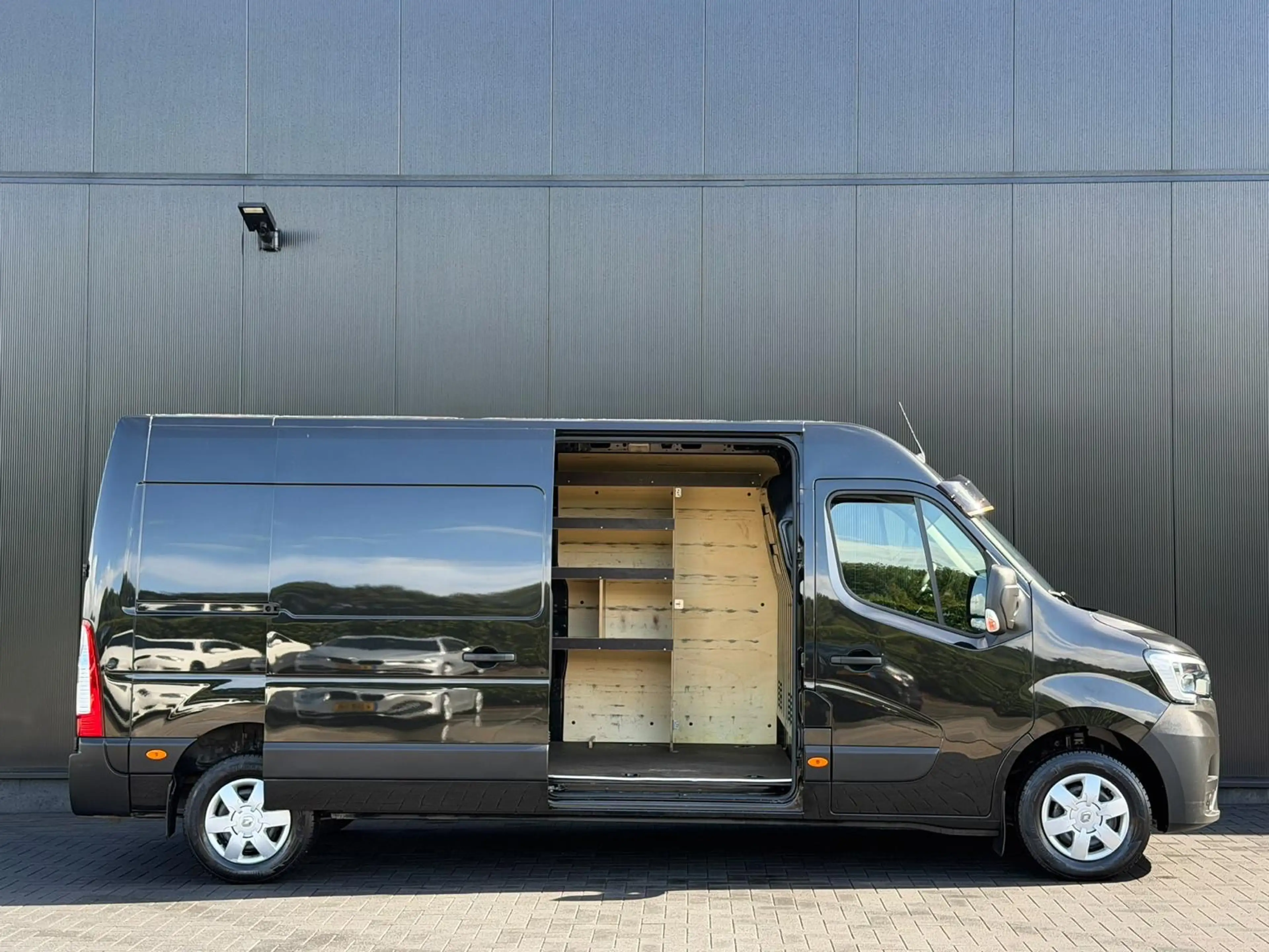 Renault Master 180PK L3H2 ZWART | Navi | Camera | Zonneklep | Bet — photo 3