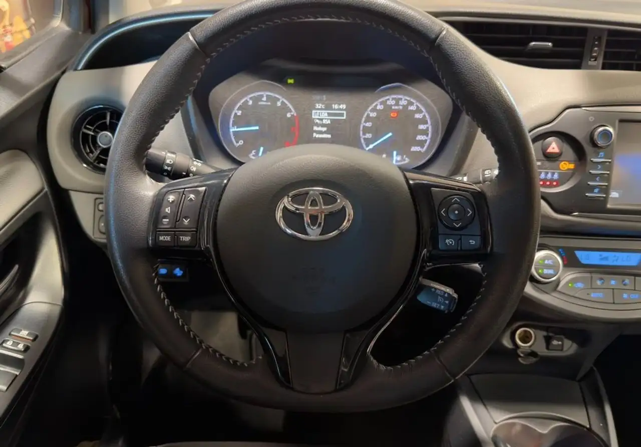 Toyota Yaris Yaris — photo 4
