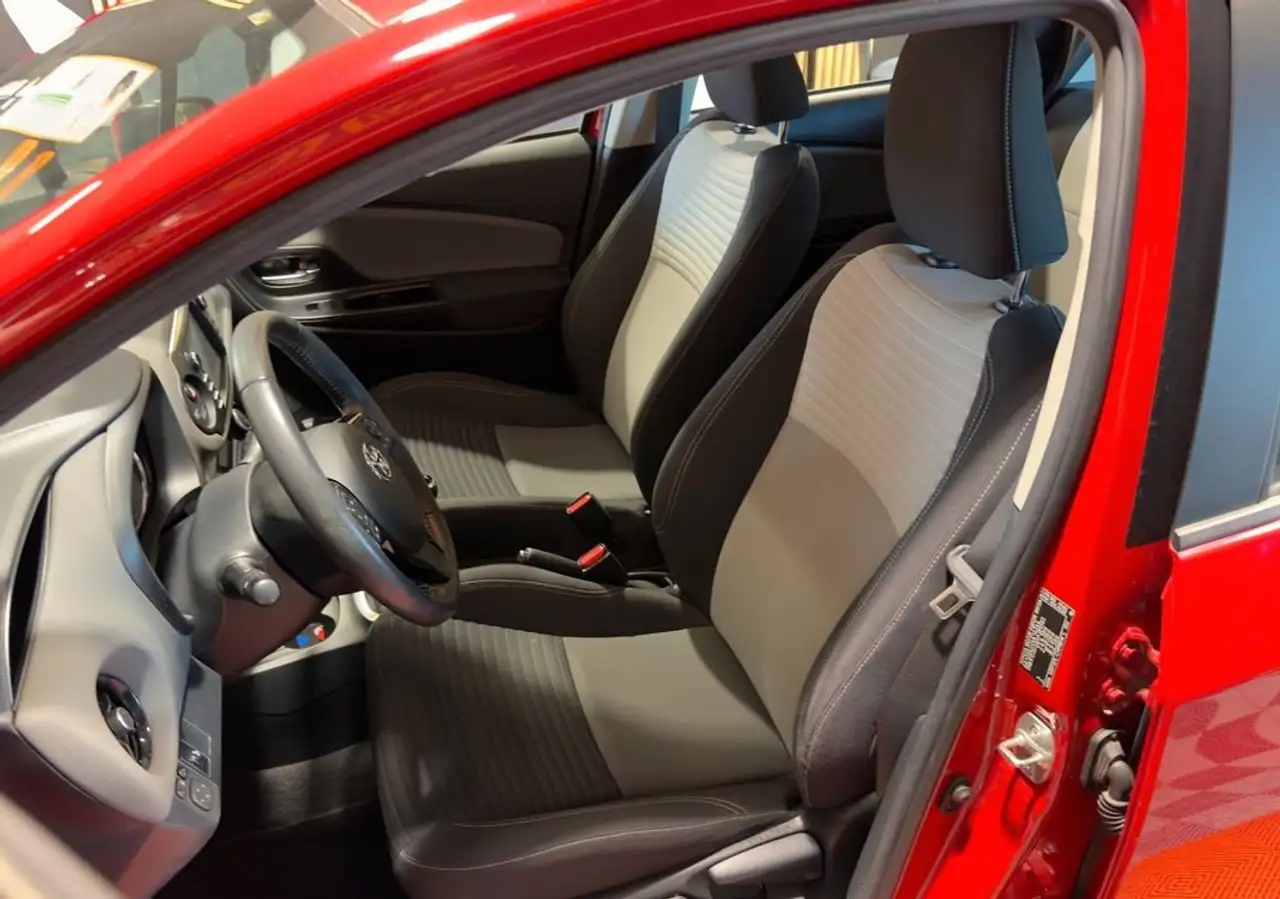 Toyota Yaris Yaris — photo 5
