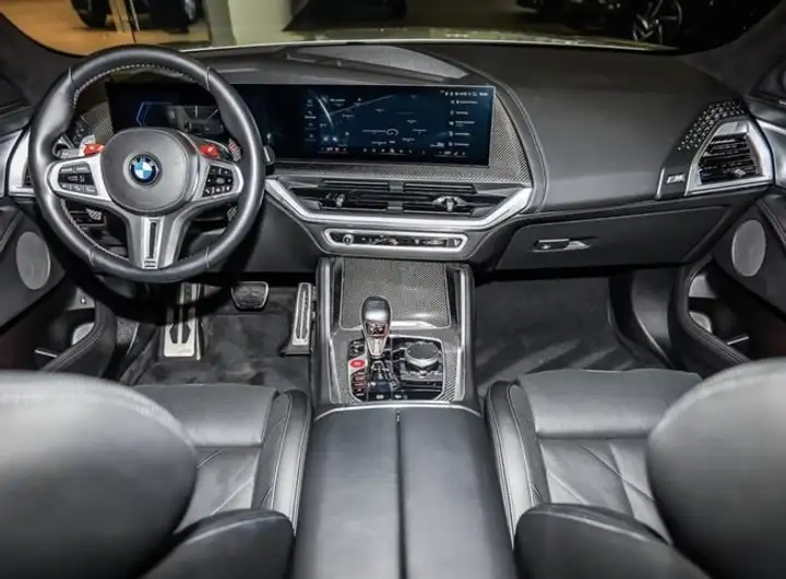 BMW XM 2024, foto 3