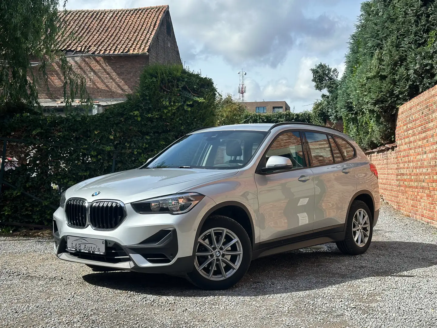 BMW X1 X1 sDrive18i Aut. facelift model Argent - 1