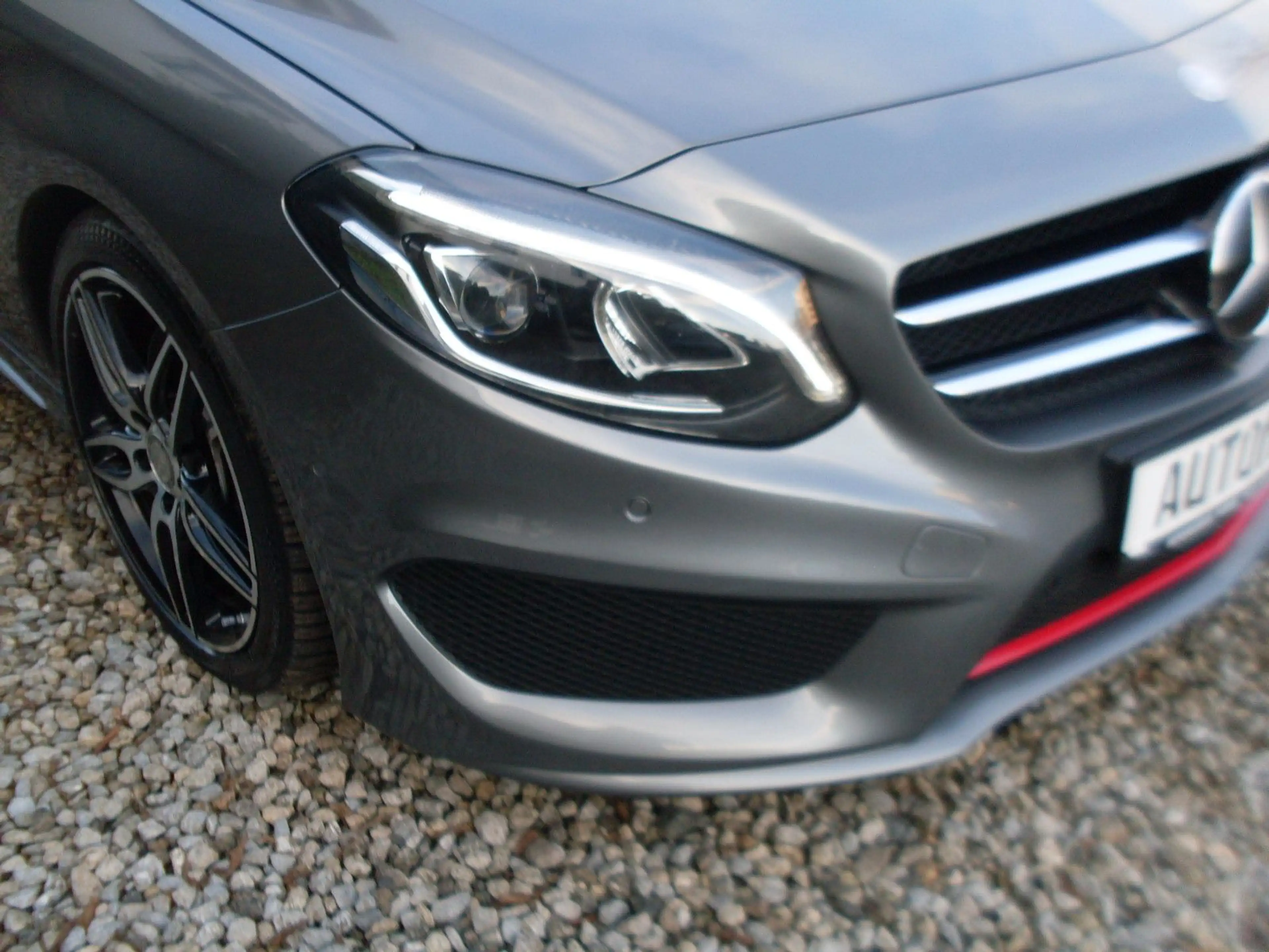 Mercedes-Benz B 220 CDI / d 4Matic/AMG Line — photo 4