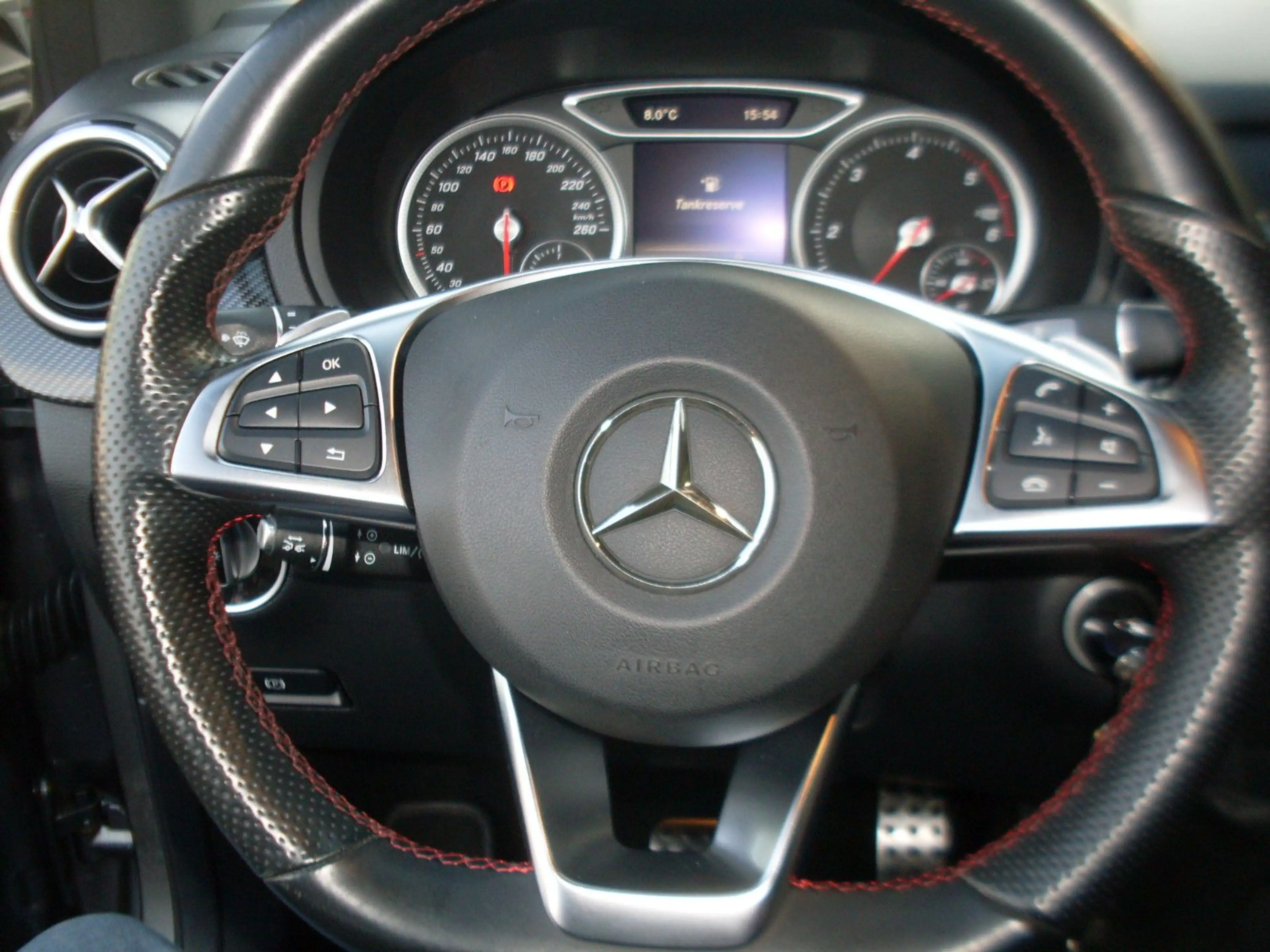 Mercedes-Benz B 220 CDI / d 4Matic/AMG Line — photo 14
