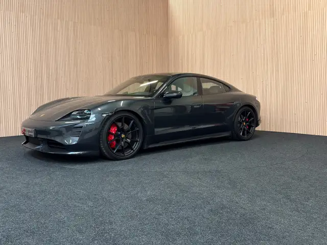 Porsche Taycan Taycan GTS|Carbon design pakket|Pano|ACC|Bose|HUD