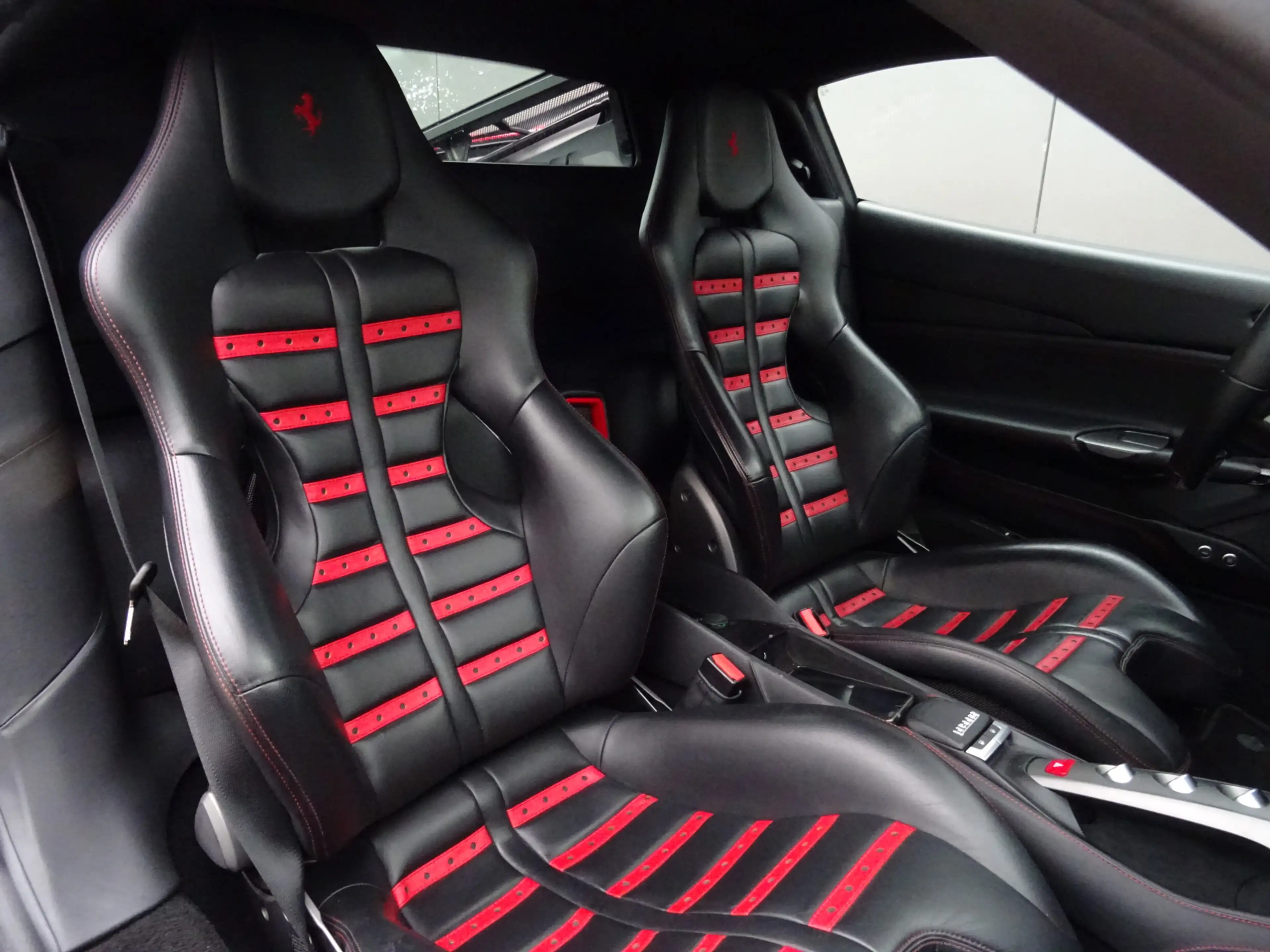 Ferrari 488 3.9 GTB HELE * NOVITEC * BTW * AUDISON !! — photo 11