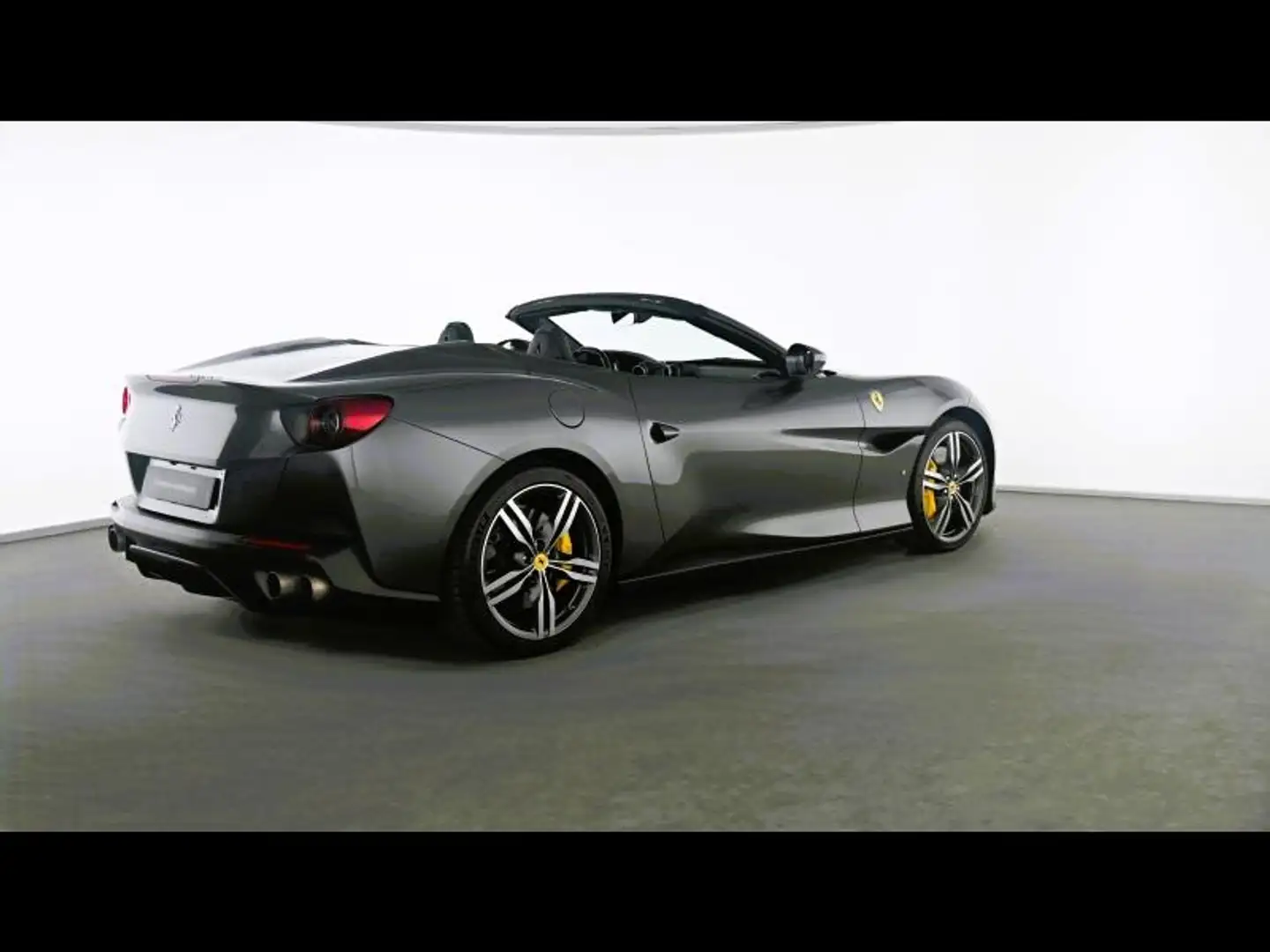 Ferrari Portofino V8 3.9 T 600ch Grau - 2