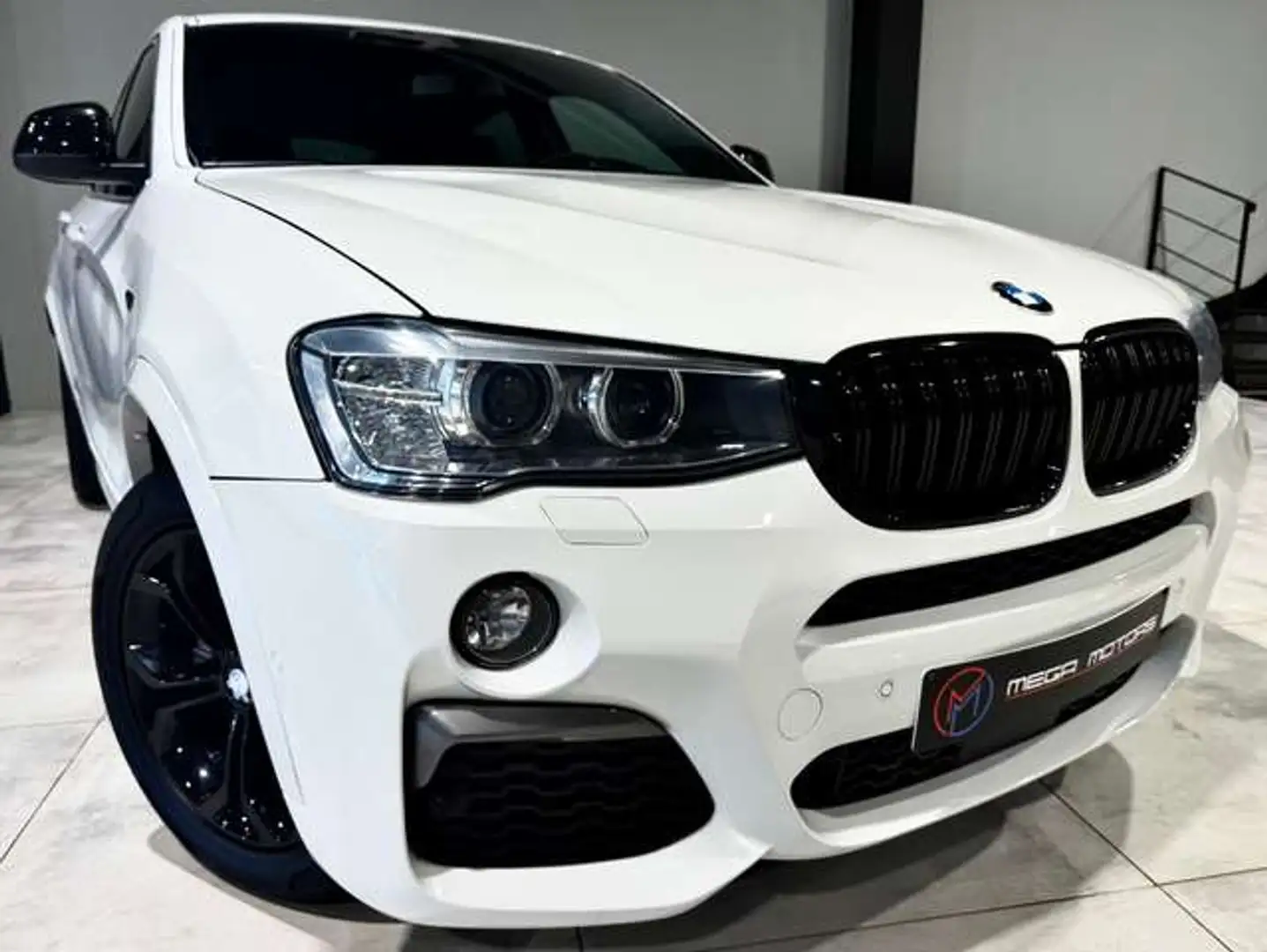 BMW X4 2.0 dA xDrive20 190CV PACK M" B.AUTO F1 NAVI CUiR Weiß - 1