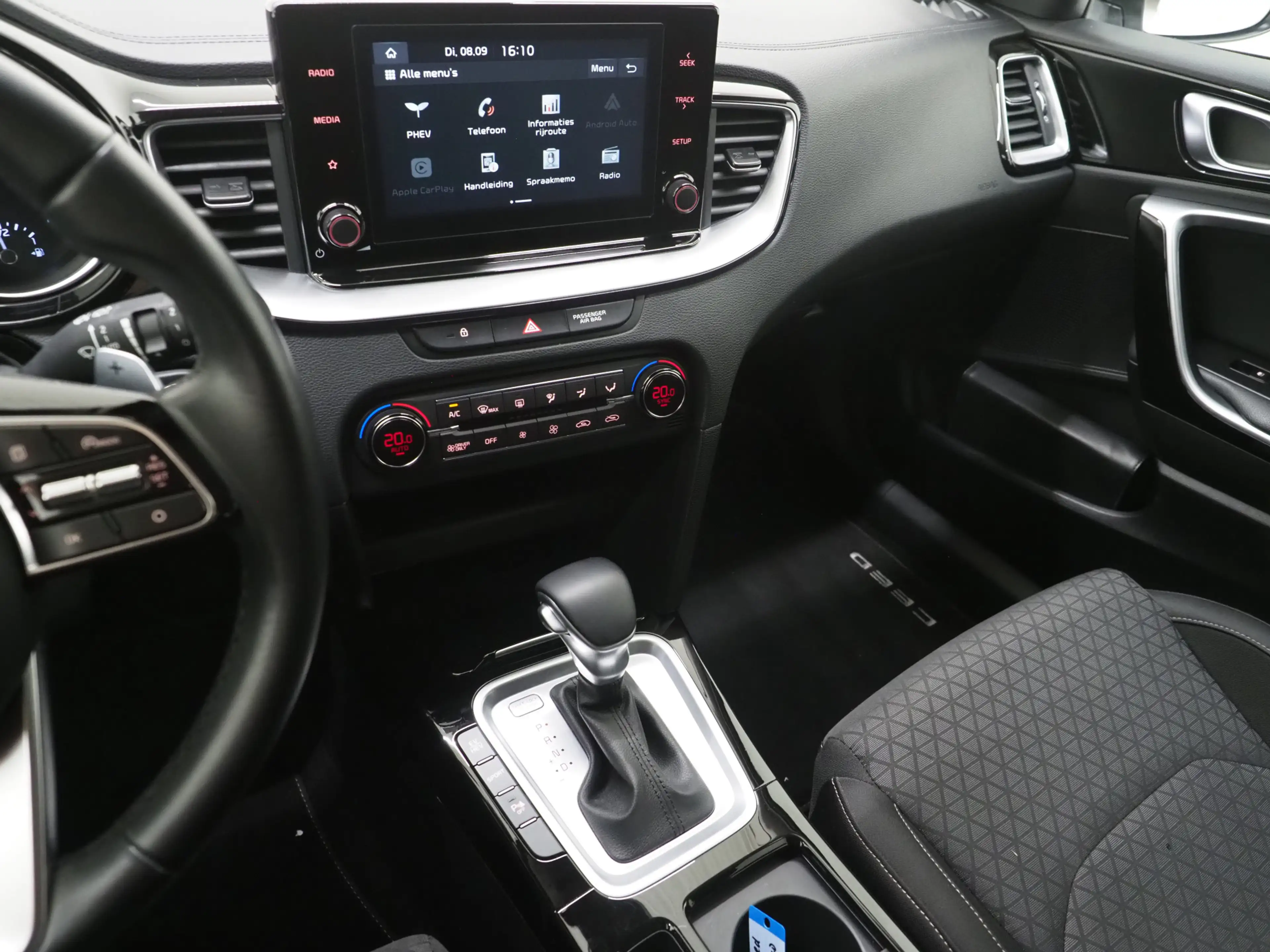 Kia Ceed SW / cee'd SW Sportswagon 1.6 GDI PHEV DynamicLine | Camera | Ke — photo 32