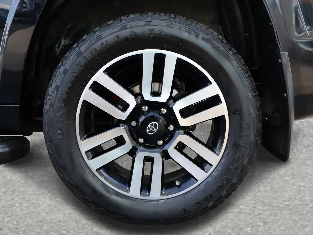 Toyota 4-Runner снимка Toyota 4-Runner