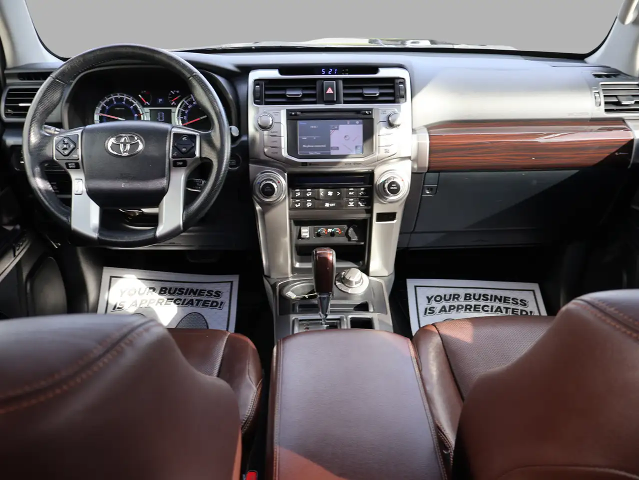 Toyota 4-Runner снимка Toyota 4-Runner