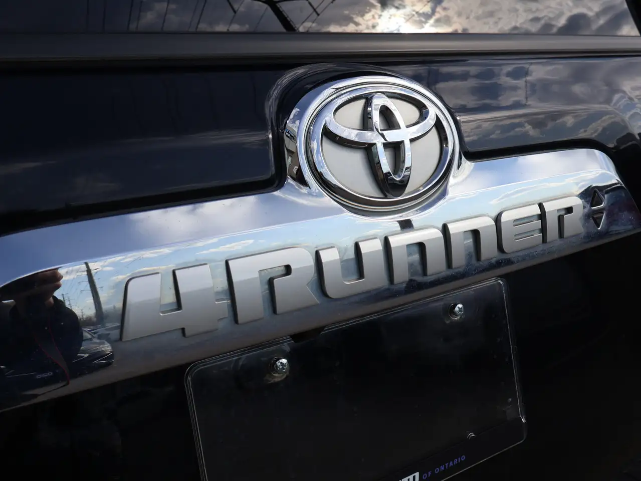 Toyota 4-Runner снимка Toyota 4-Runner