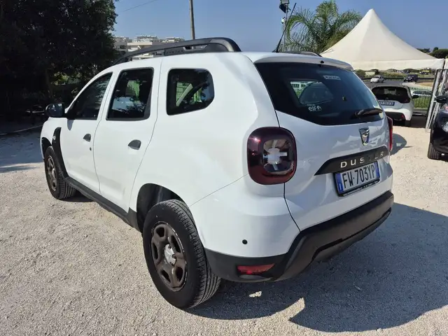 Dacia Duster view 2