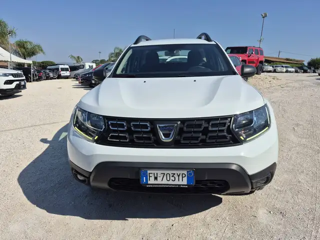 Dacia Duster view 6