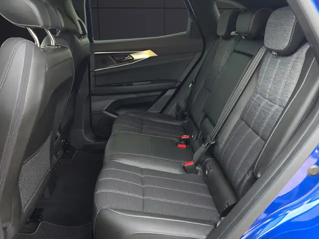 Renault Austral view 9