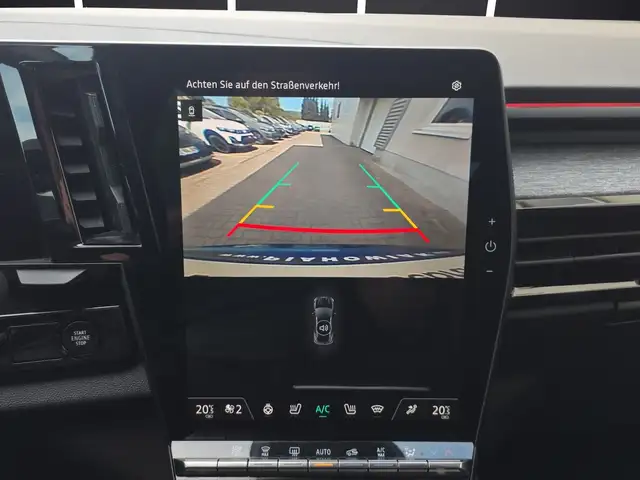 Renault Austral view 13