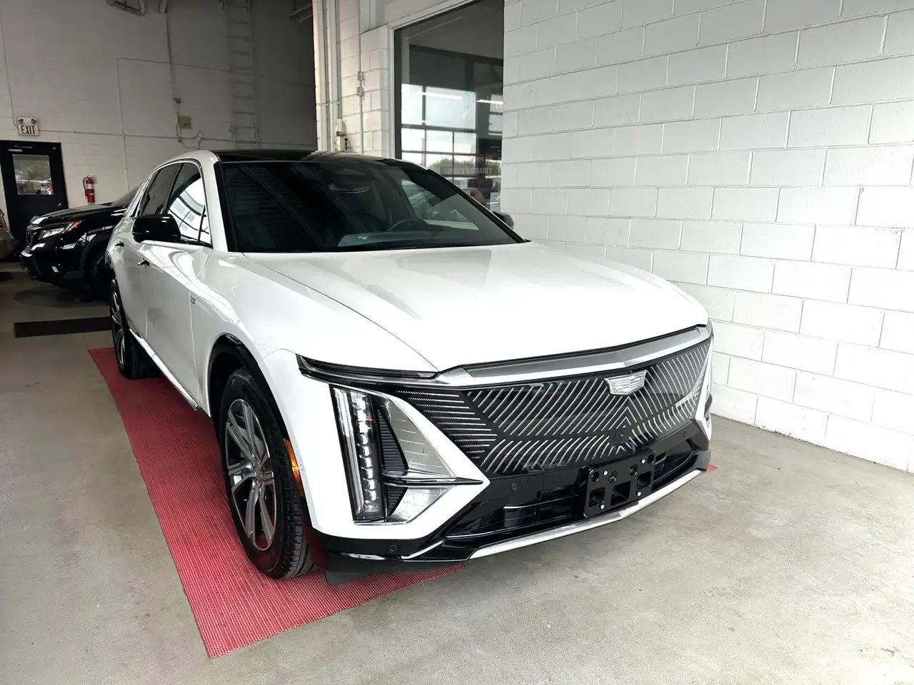 2024 Cadillac Lyriq