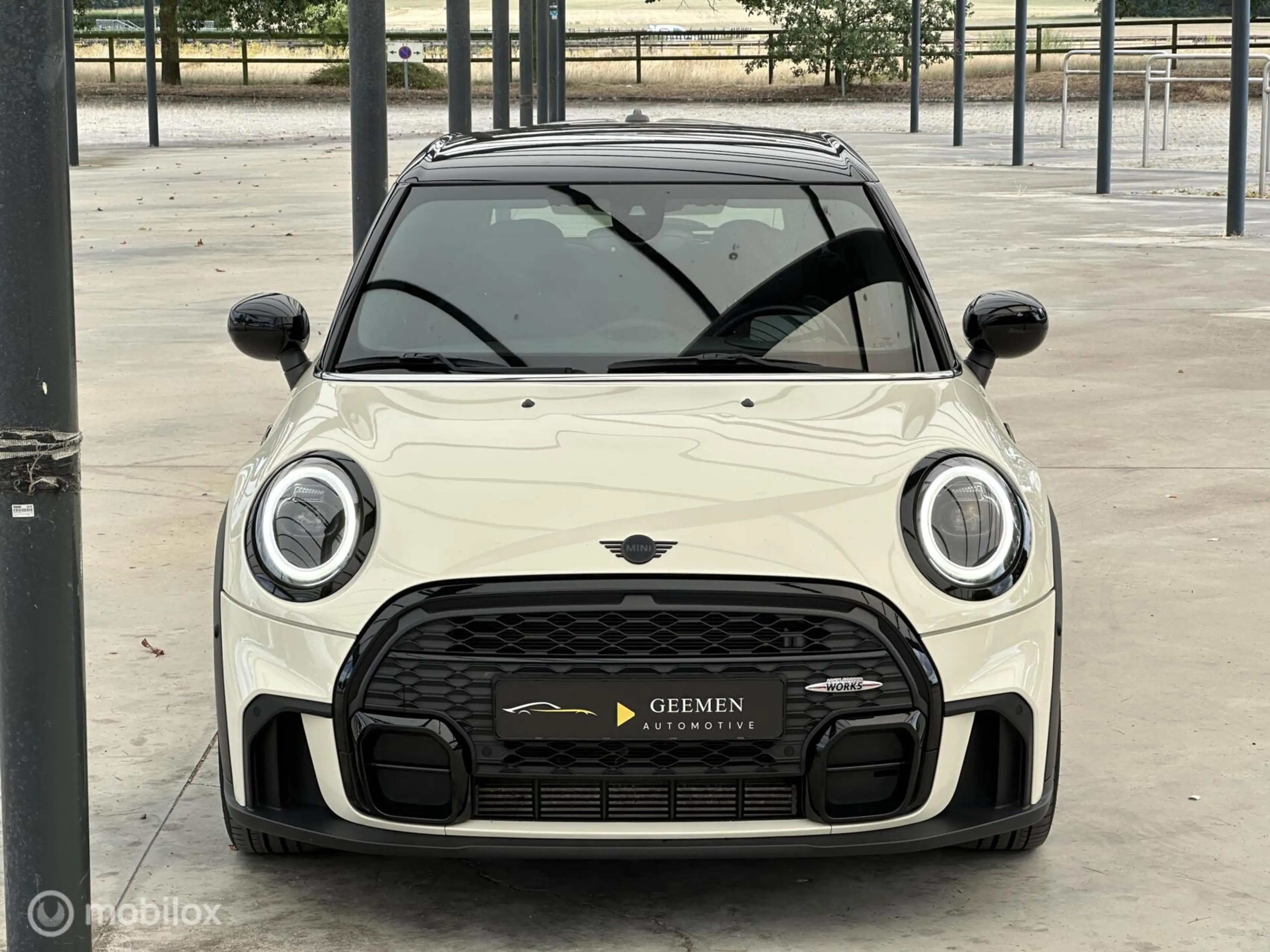 MINI John Cooper Works 5-Deurs 1.5 Cooper — photo 6