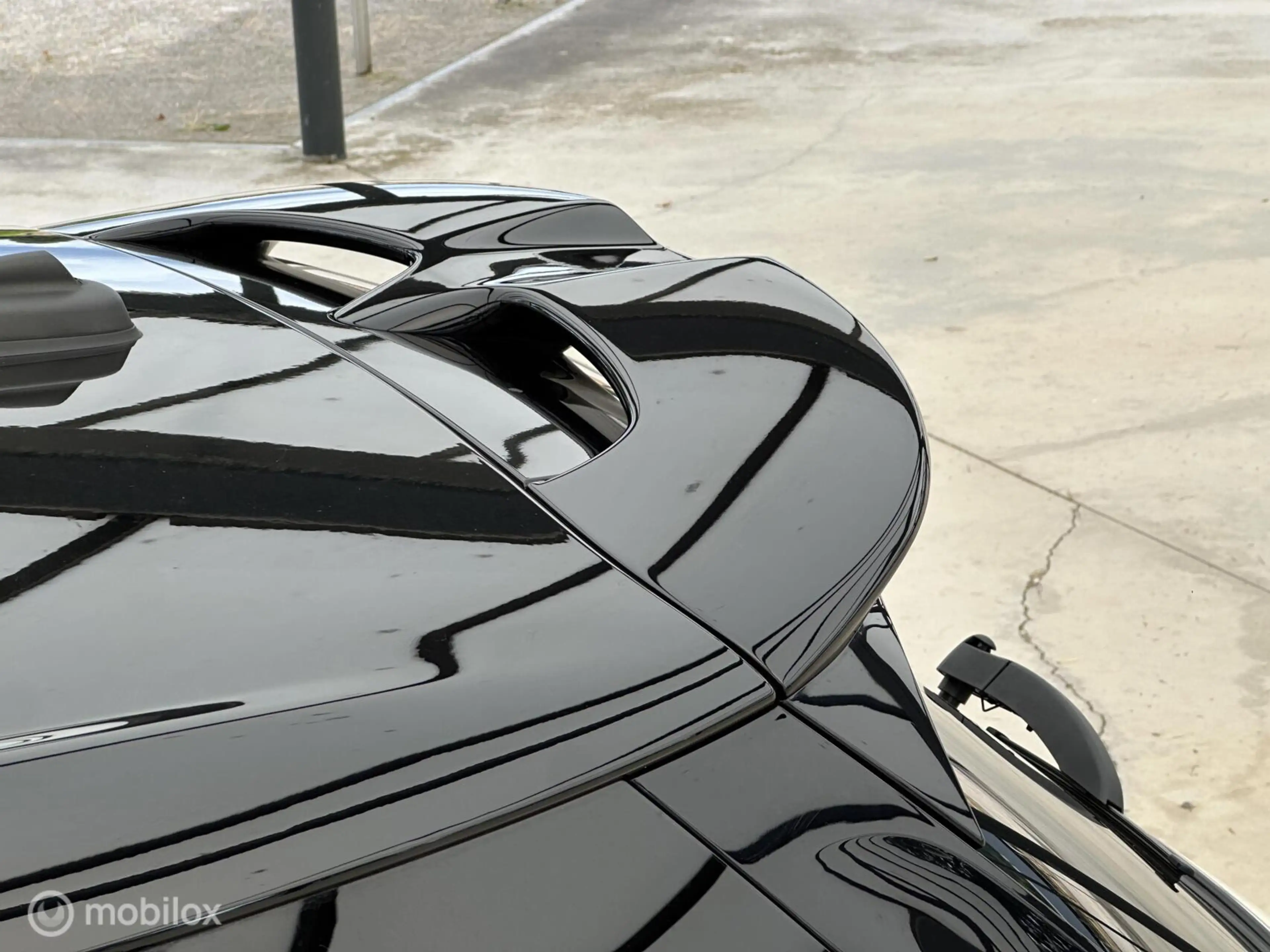 MINI John Cooper Works 5-Deurs 1.5 Cooper — photo 25