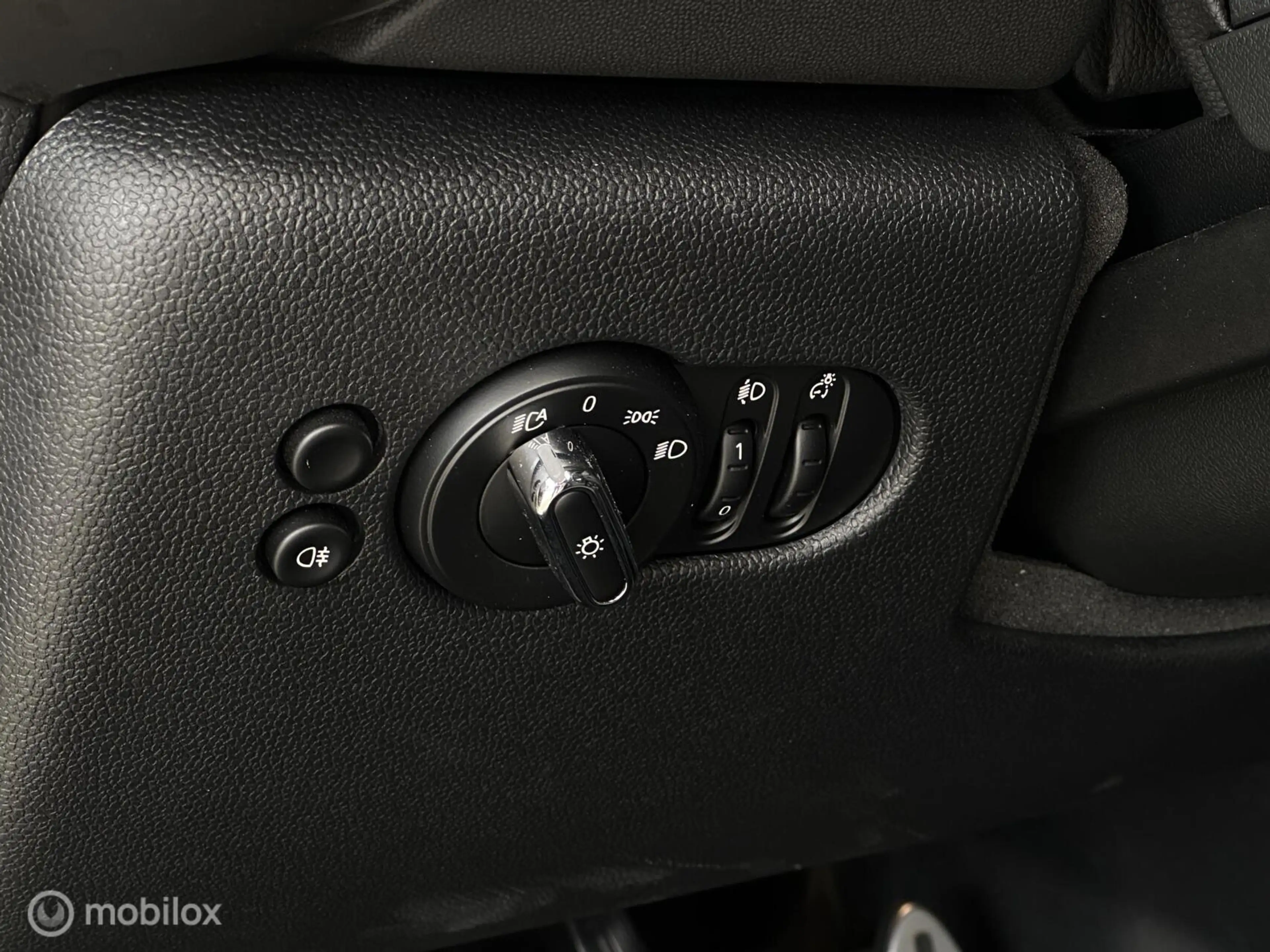 MINI John Cooper Works 5-Deurs 1.5 Cooper — photo 40