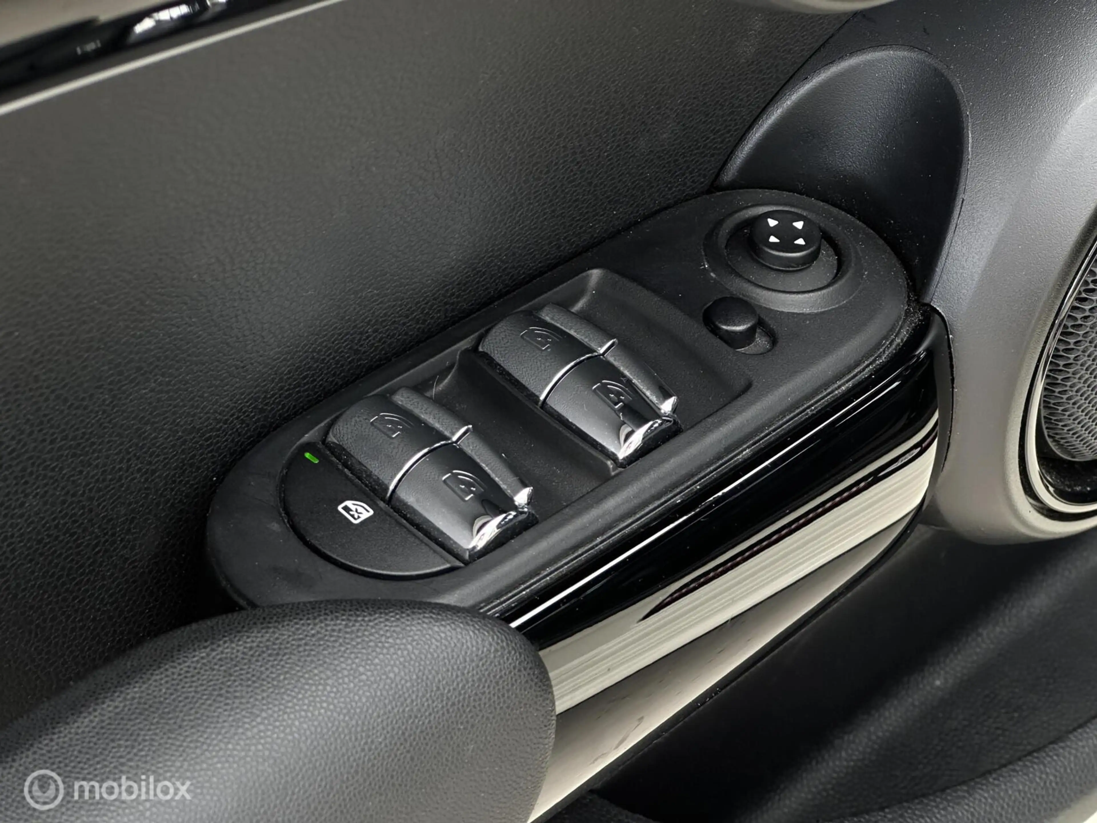 MINI John Cooper Works 5-Deurs 1.5 Cooper — photo 41