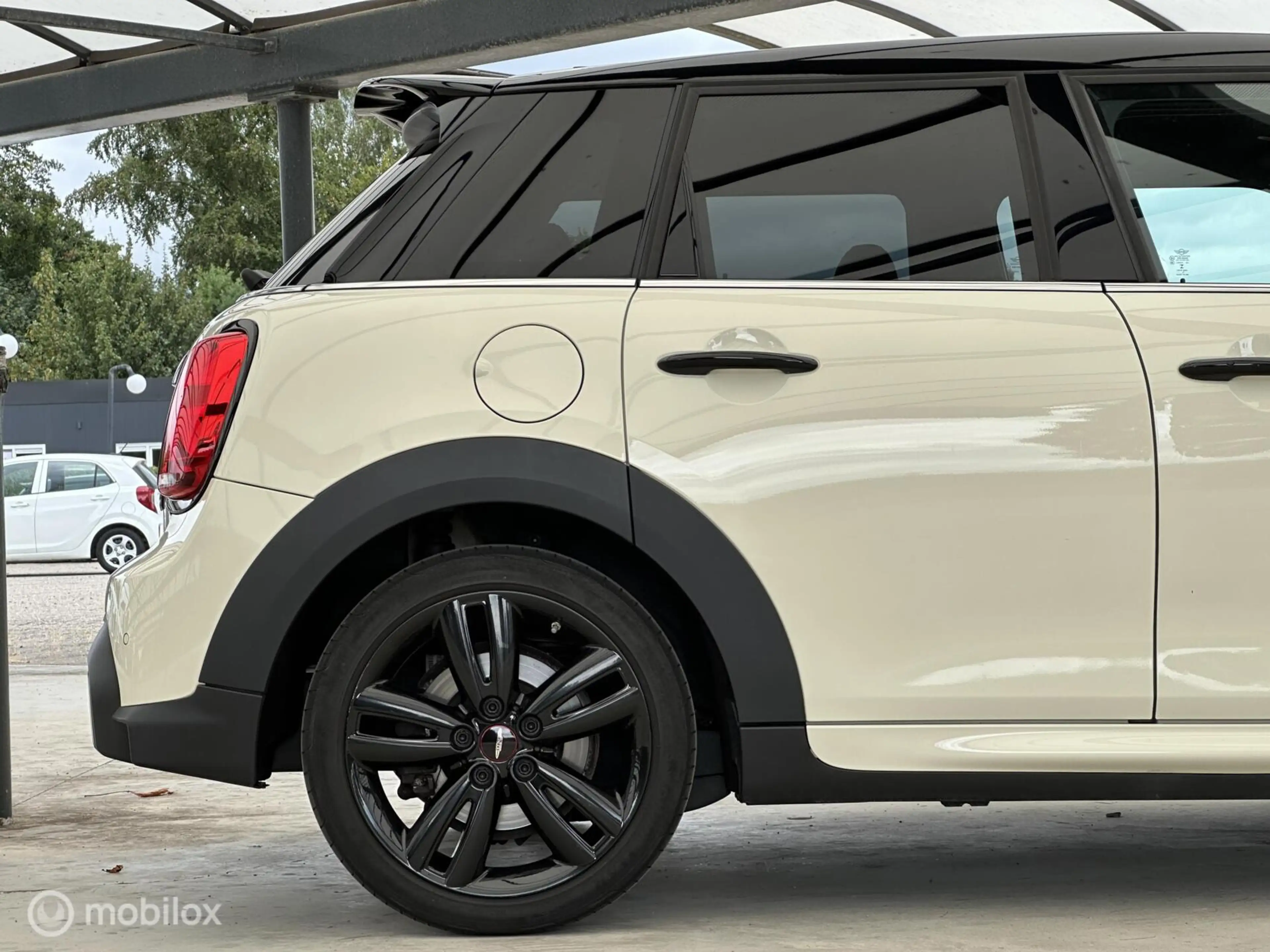 MINI John Cooper Works 5-Deurs 1.5 Cooper — photo 29