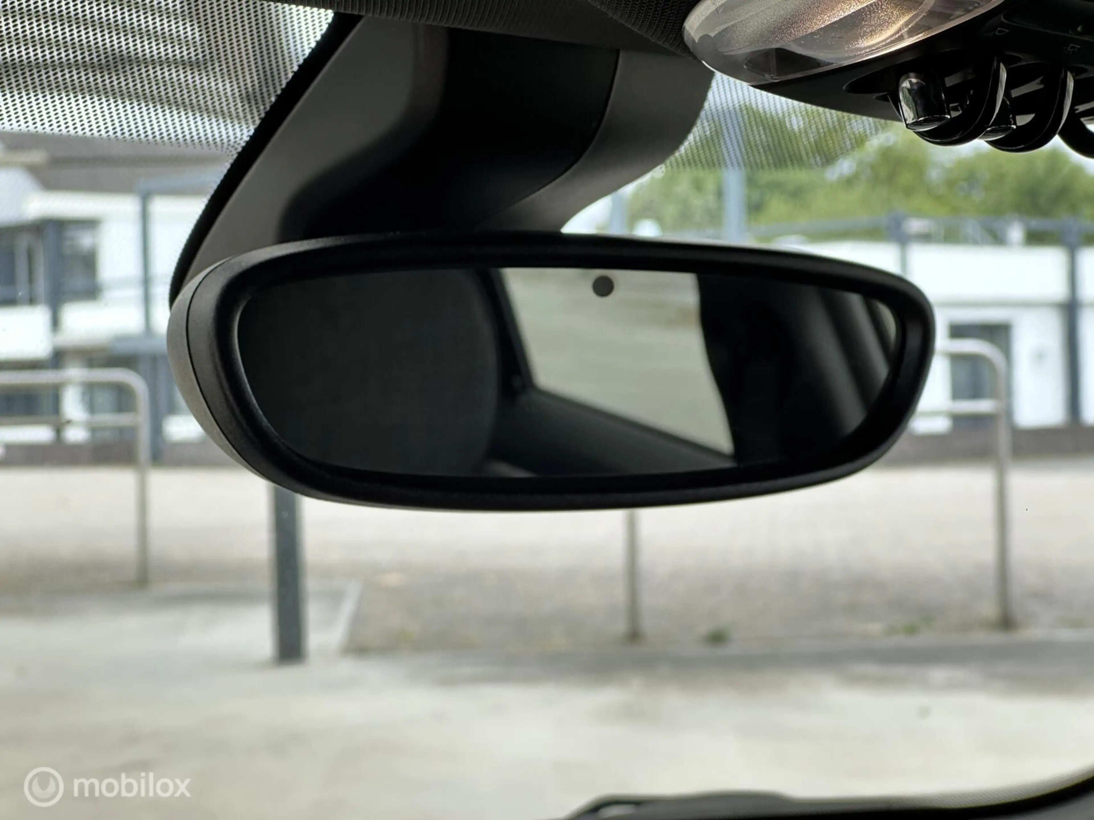 MINI John Cooper Works 5-Deurs 1.5 Cooper — photo 43