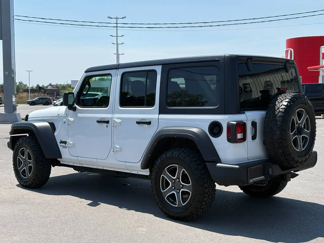 Jeep Wrangler photo Jeep Wrangler
