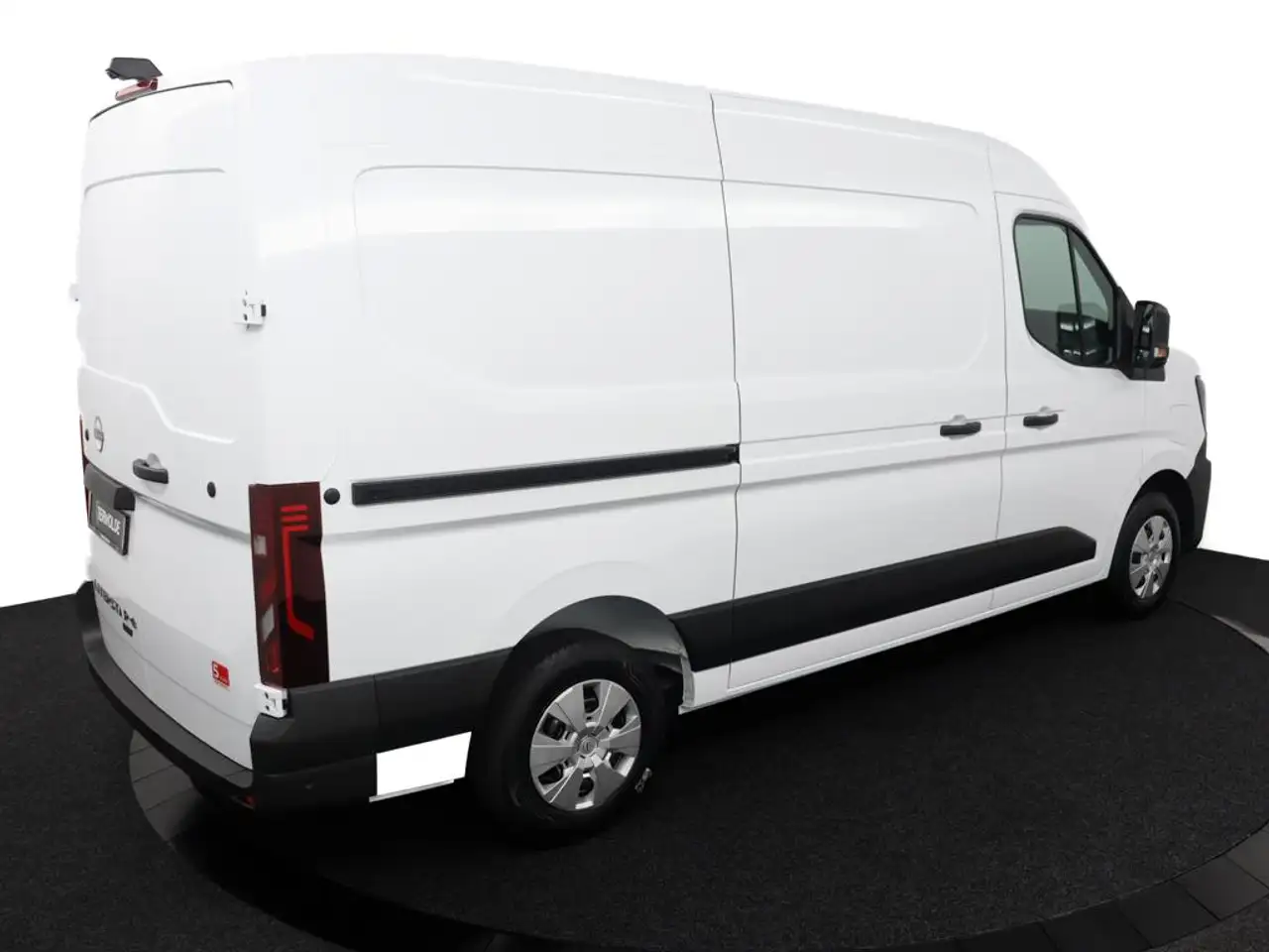Nissan Interstar 2026