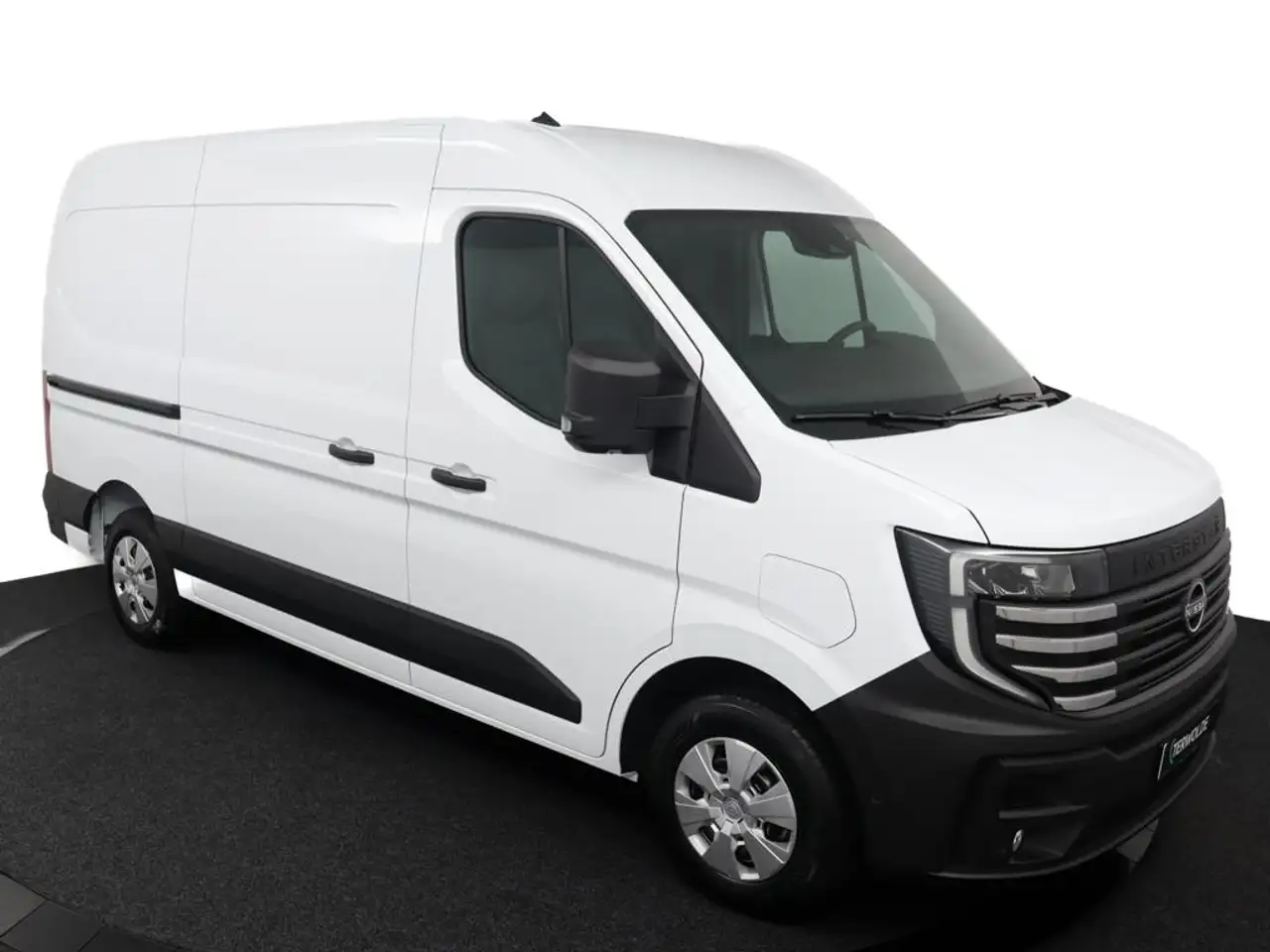 Nissan Interstar 2026 — фото 12