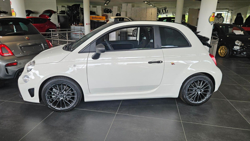 Abarth 595C 1.4 T-Jet 121 kW* Beats*Xenon*PDC !!! — photo 2