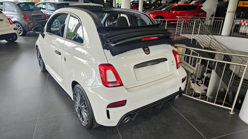 Abarth 595C 1.4 T-Jet 121 kW* Beats*Xenon*PDC !!! — photo 3