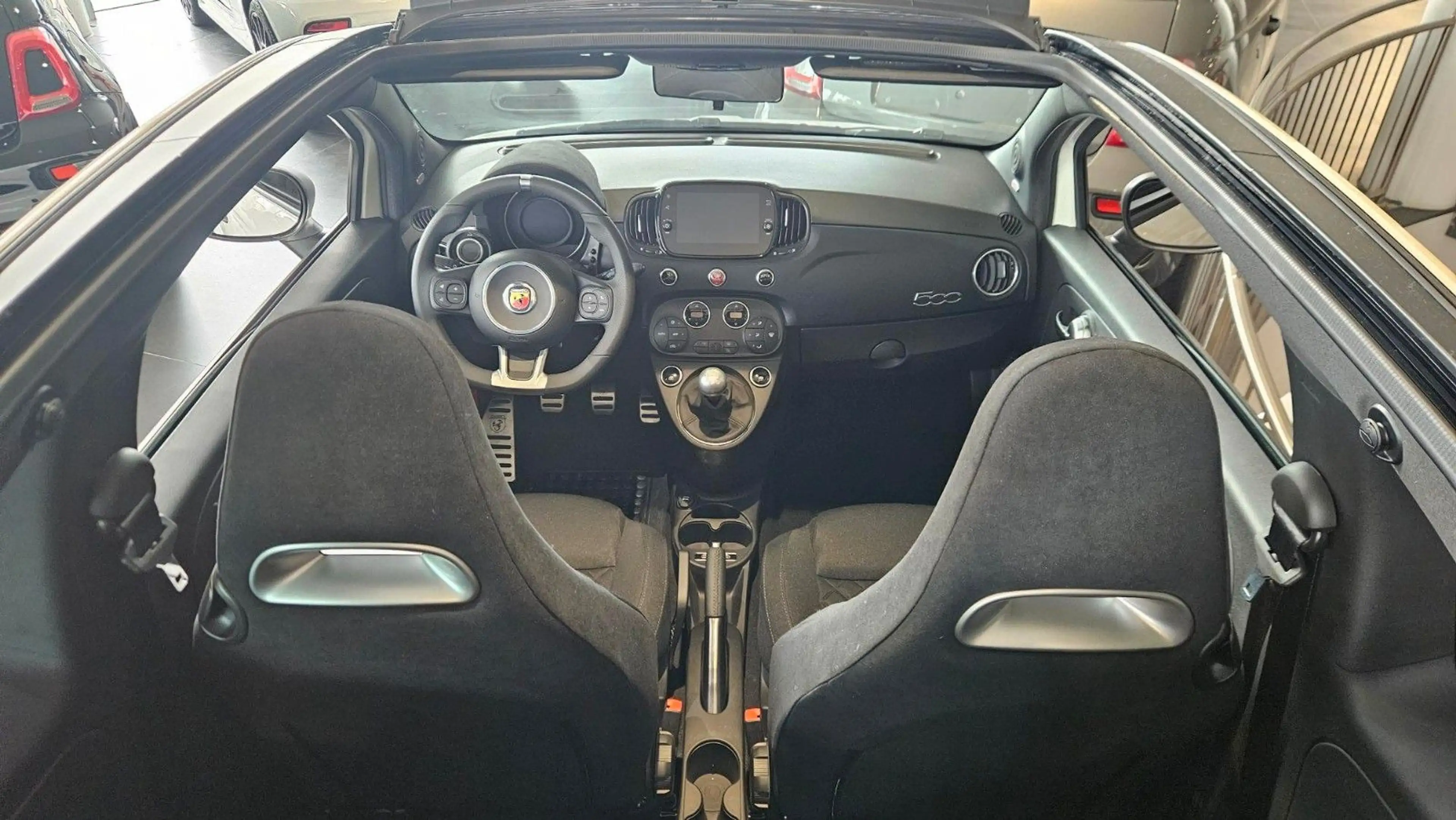 Abarth 595C 1.4 T-Jet 121 kW* Beats*Xenon*PDC !!! — photo 4