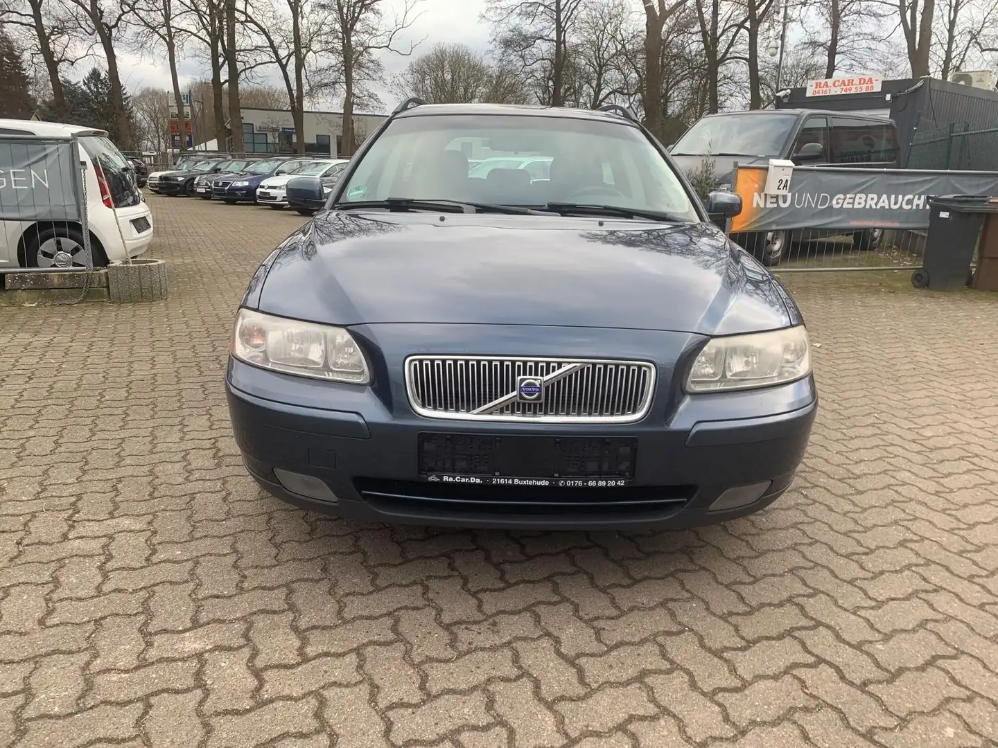Volvo V70 Kombi Bi-Fuel Kinetic Bleu - 1