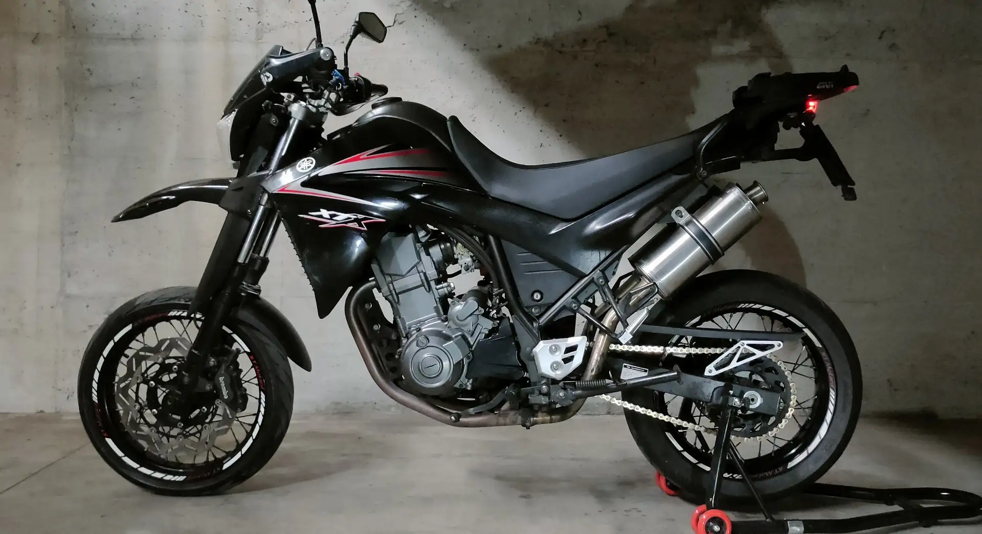 Yamaha XT 660 X Černá - 1