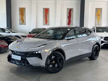 R 900 Sport Carbon Executive 23 HUD KEF