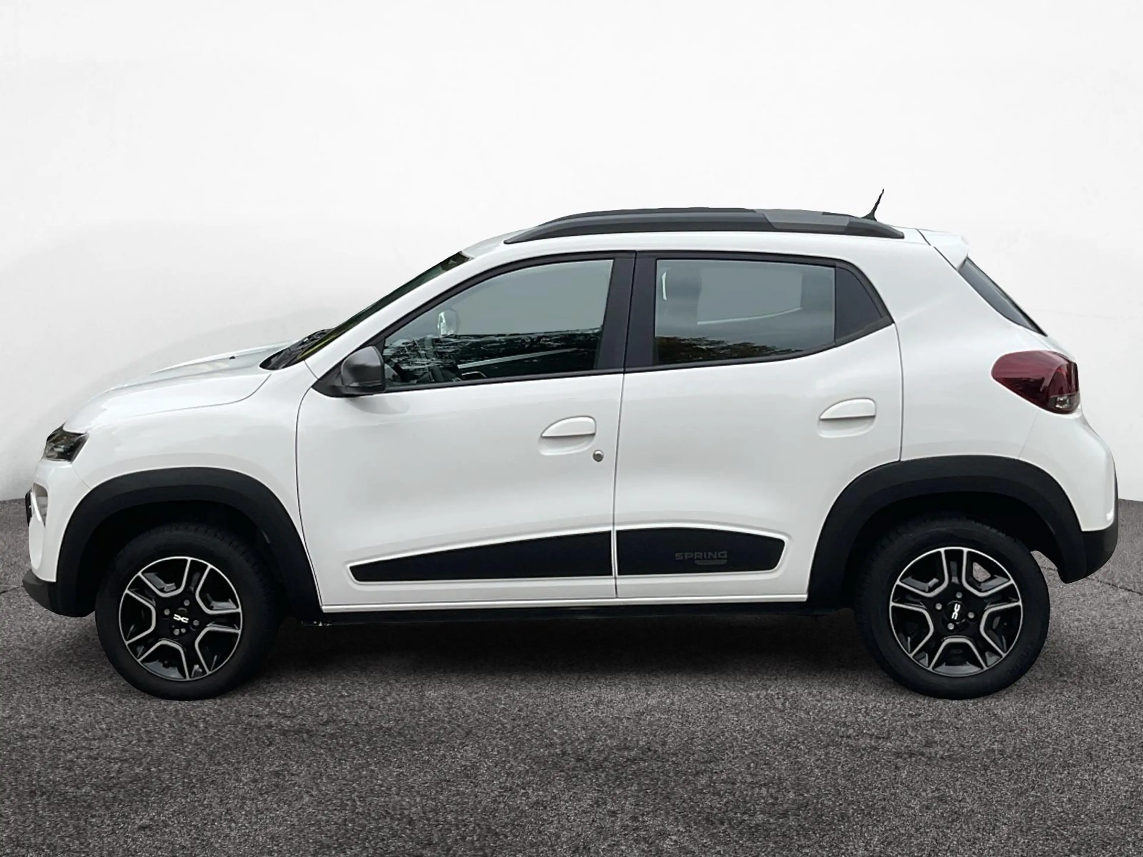 Dacia Spring Essential 45 CCS NAVI KAMERA — photo 6