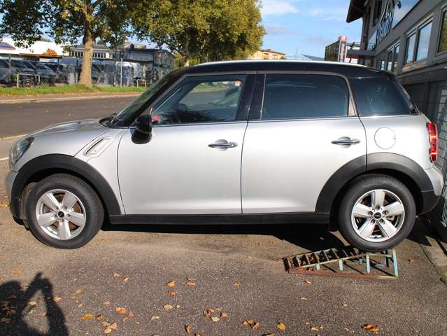 MINI Cooper Countryman COUNTRYMAN/Autom/Klimaa/PDC/CD/Bluetooth/Alu/SHZ
