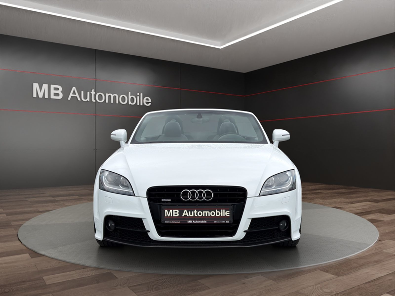 Audi TT Coupe 2.0 TFSI Roadster quattro  S line — photo 5