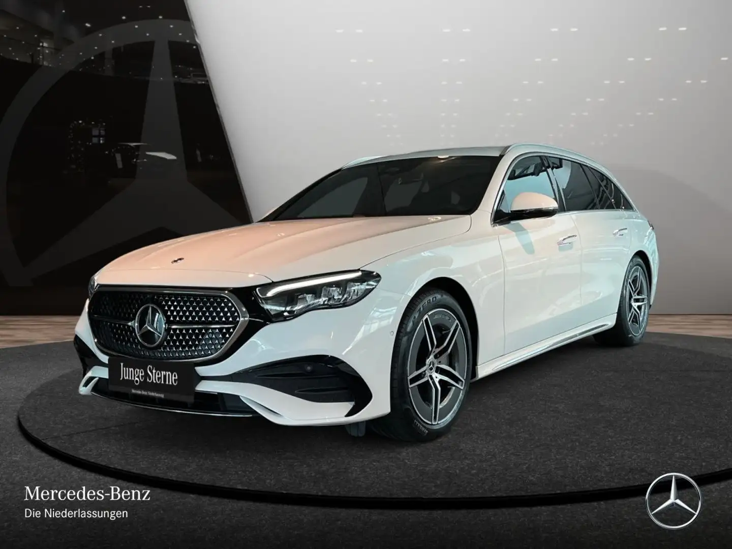 Mercedes-Benz E 300 de T AMG Burmester Distr. LED AHK Kamera PTS Blanc - 2