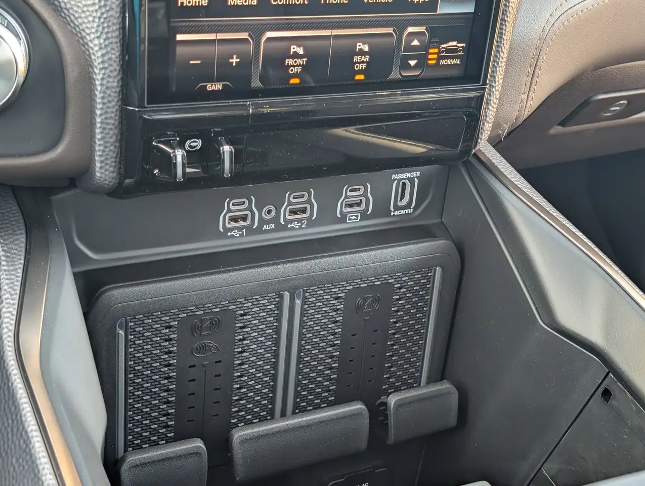 RAM 1500 photo RAM 1500