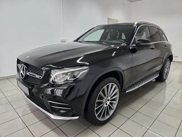 Mercedes-Benz GLC 300 4M Off Road Styling Paket Burmester 20"