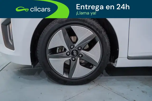 Hyundai Ioniq view 11