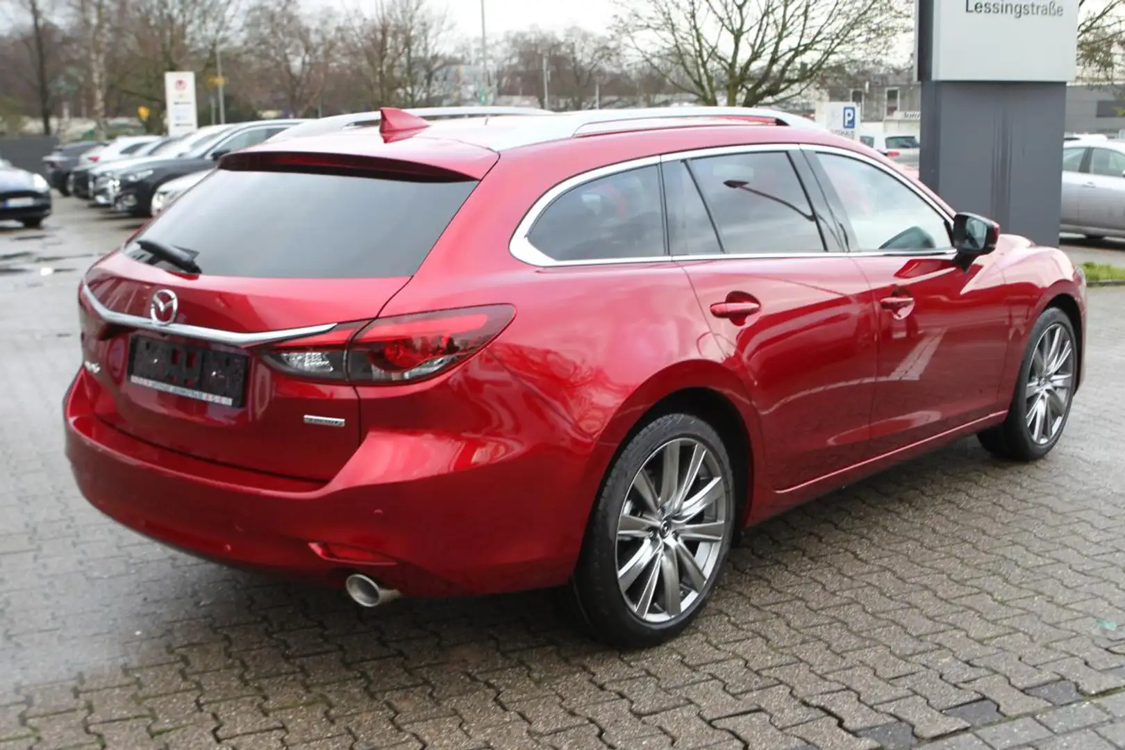 Mazda 6 SKYACTIV-G 194 Aut. EXCLUSIVE NAVI 360°M Rot - 2