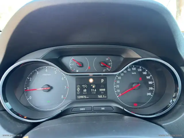 Opel Grandland X view 13
