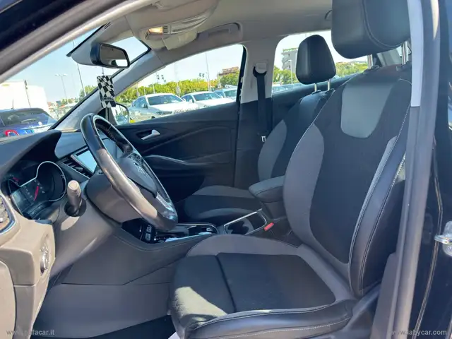 Opel Grandland X view 7