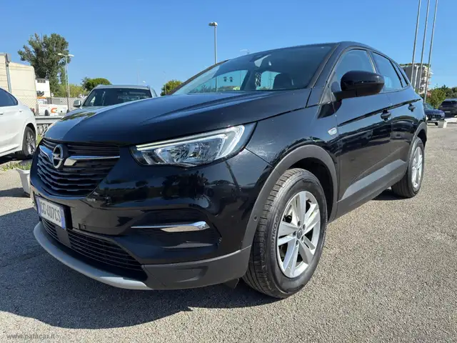 Opel Grandland X view 9