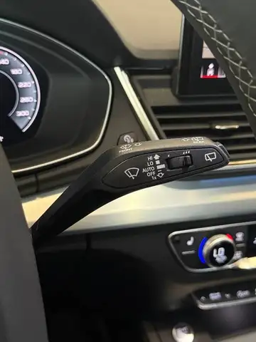 Audi Q5 view 20
