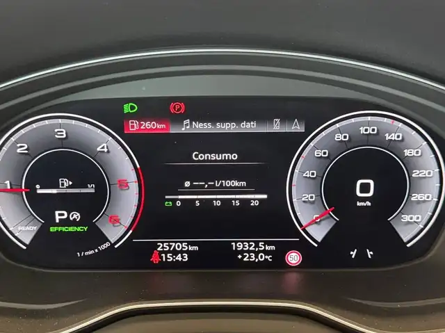Audi Q5 view 21