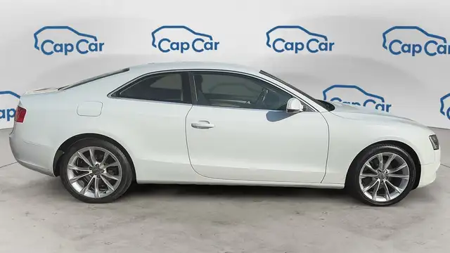 Audi A5 view 4