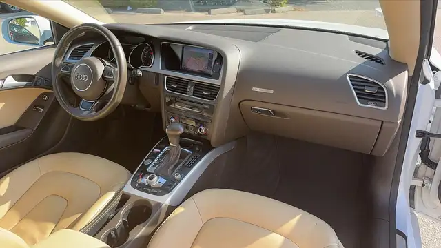 Audi A5 view 10